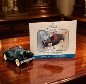Hallmark 1998 1931 Ford Model A Roadster Ornament 1st Series Die-Cast Metal VTG